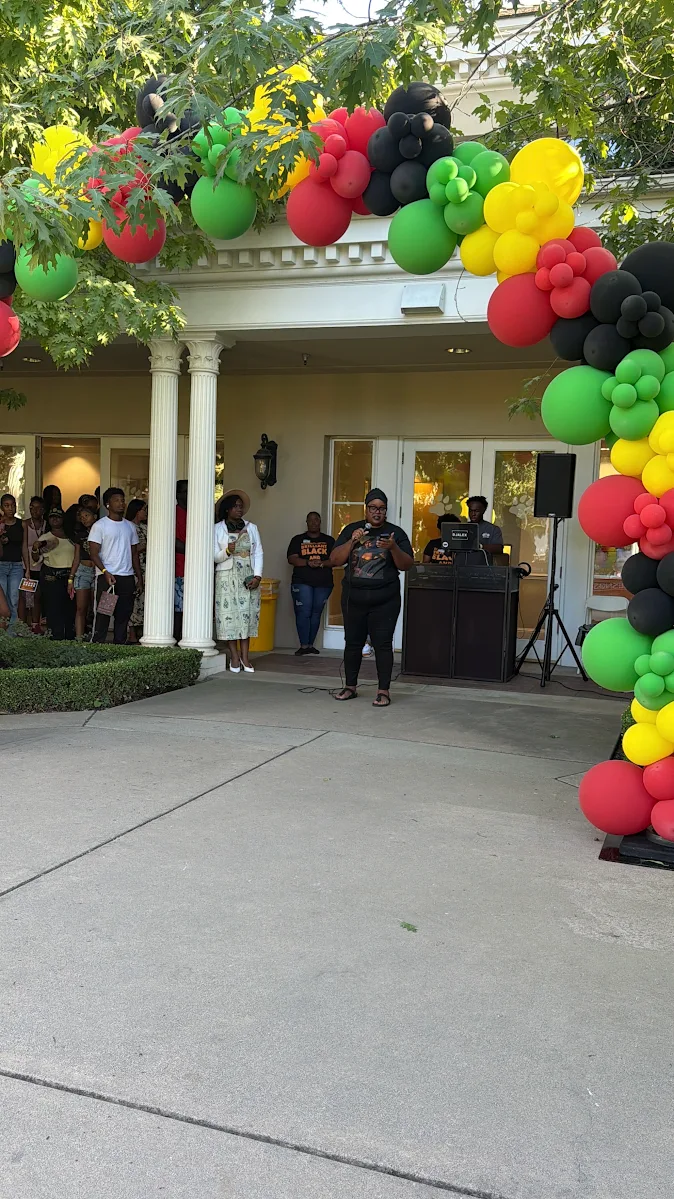Group photo from Welcome Black